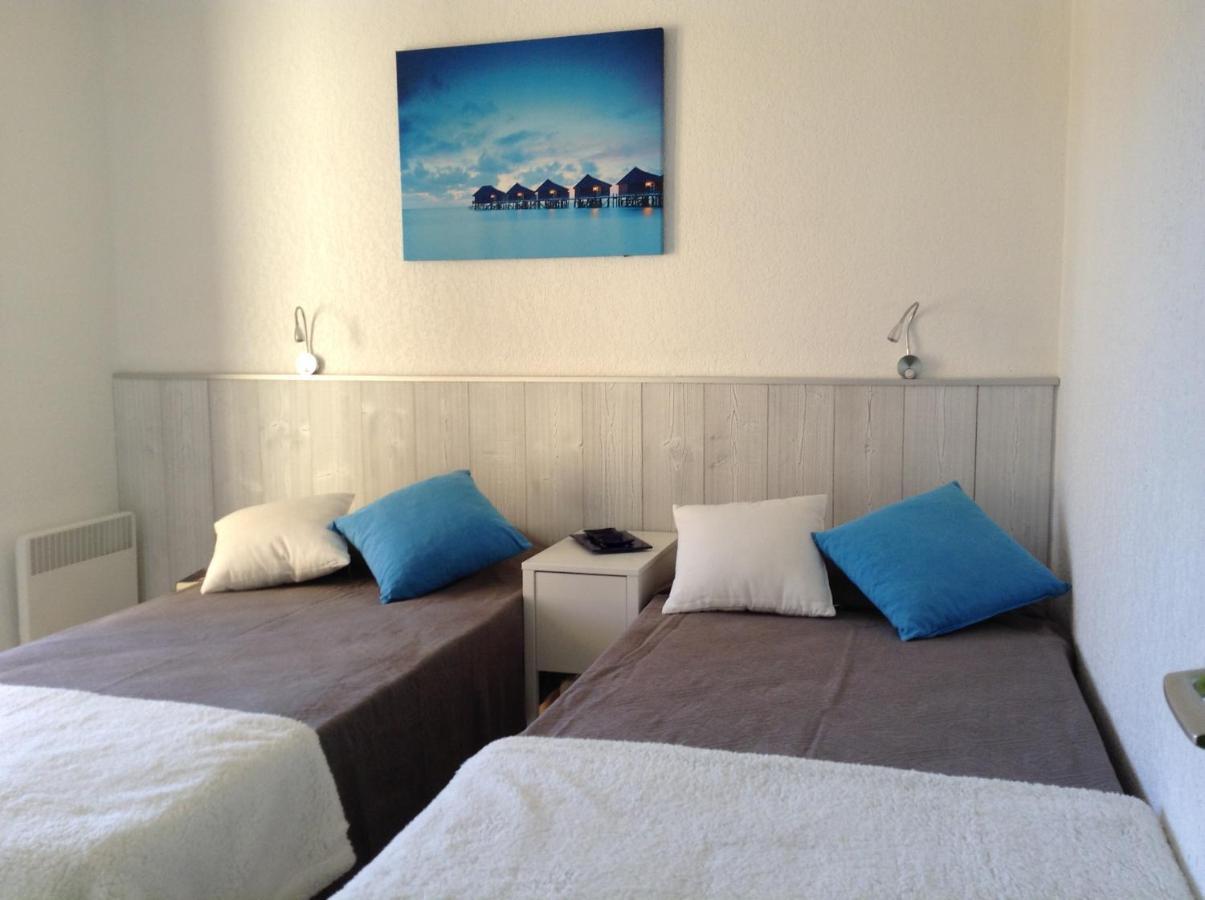 Les Pieds Dans L'eau Apartment